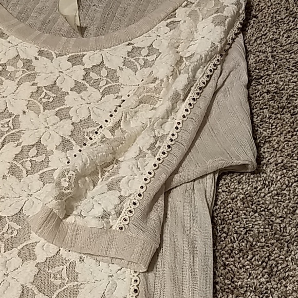 Daytrip lace 3/4 top - Picture 2 of 8